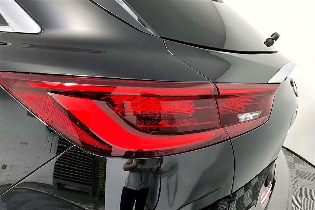 2023 INFINITI QX50 LUXE