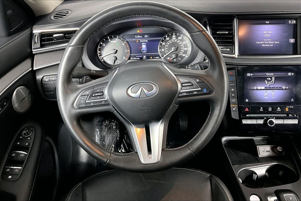 2023 INFINITI QX50 LUXE