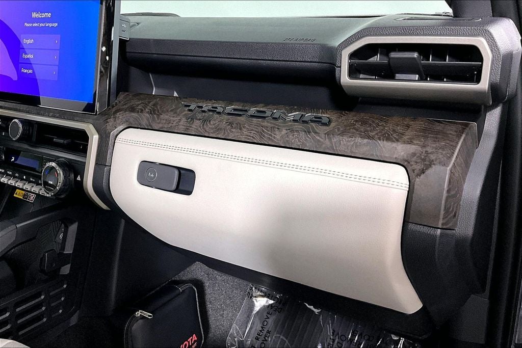 2025 Toyota Tacoma Hybrid Limited