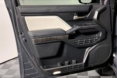 2025 Toyota Tacoma Hybrid Limited