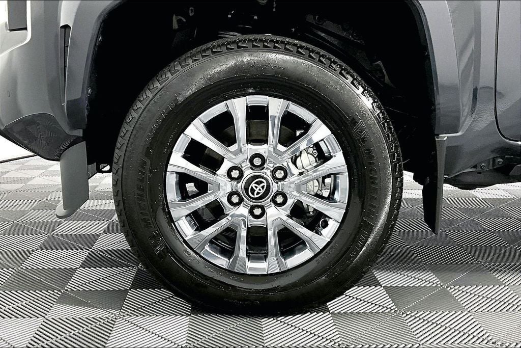 2025 Toyota Tacoma Hybrid Limited