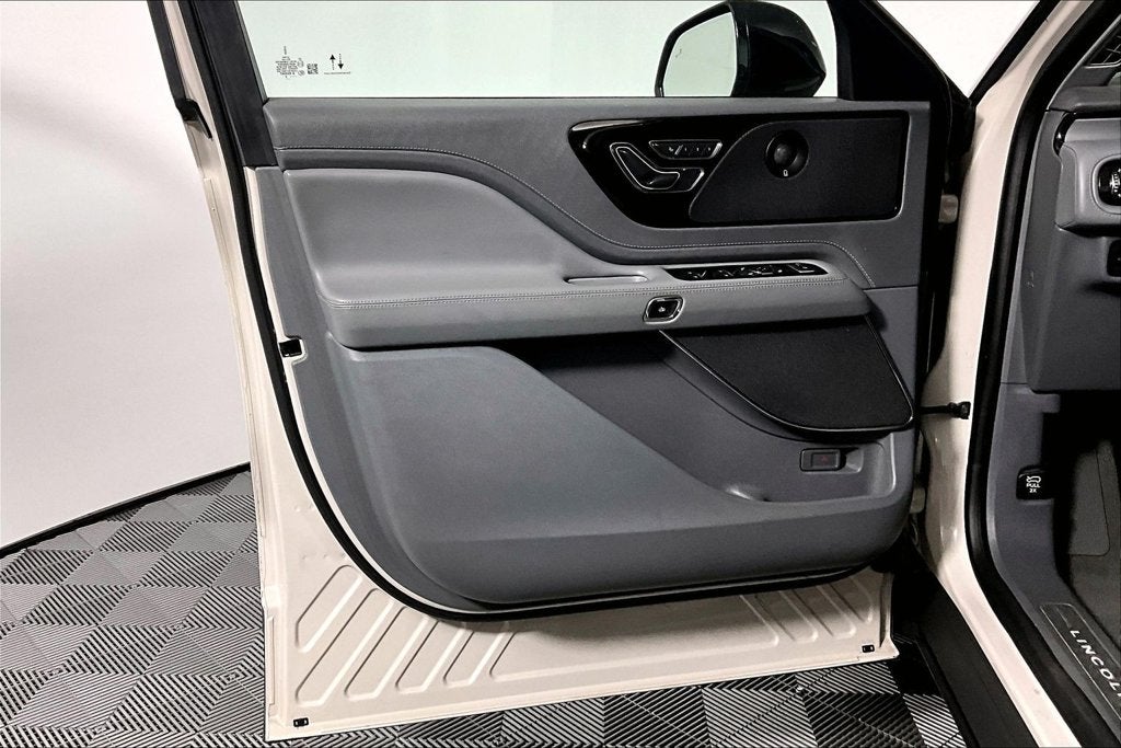 2020 Lincoln Aviator Reserve Premium