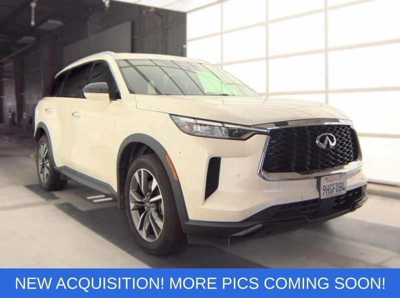 2023 INFINITI QX60 LUXE