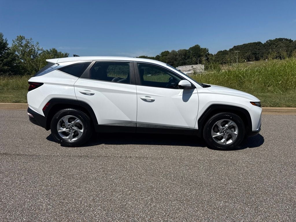 2023 Hyundai TUCSON SE