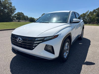 2023 Hyundai TUCSON SE