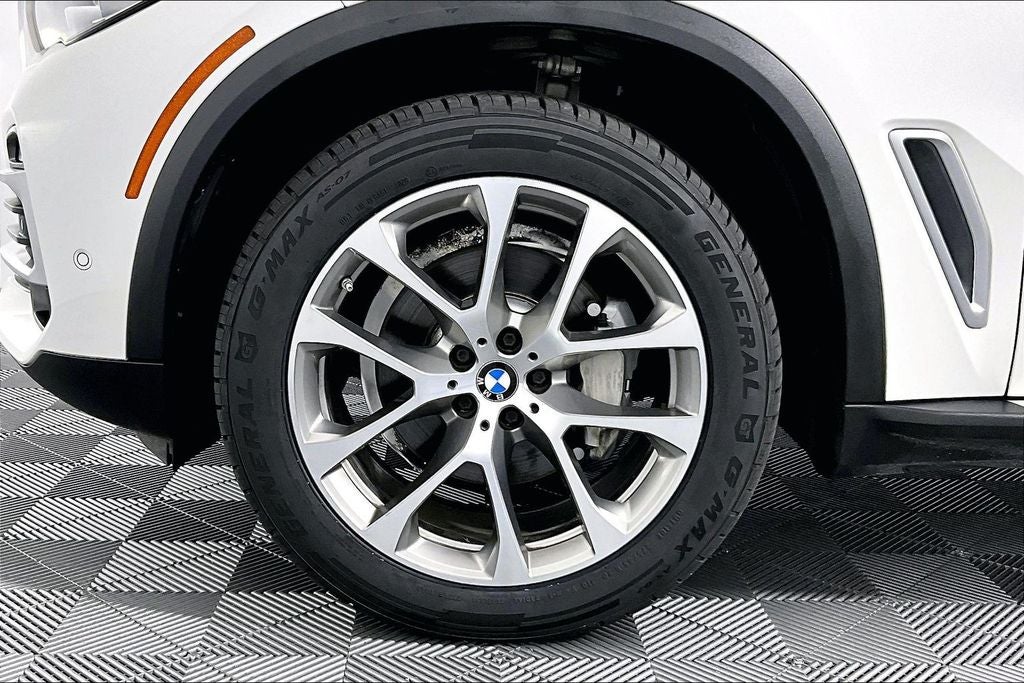 2020 BMW X5 sDrive40i