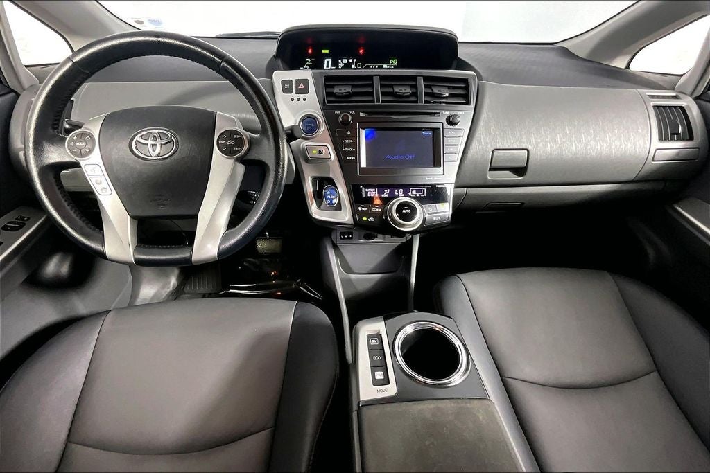 2014 Toyota Prius v Five