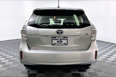 2014 Toyota Prius v Five