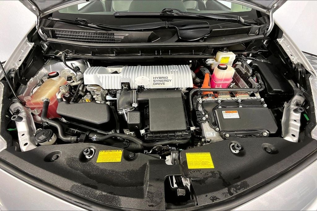 2014 Toyota Prius v Five