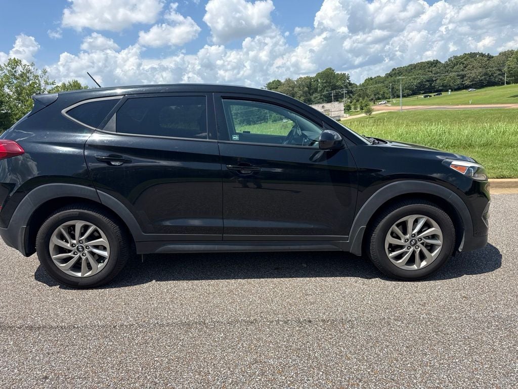 2018 Hyundai TUCSON SE