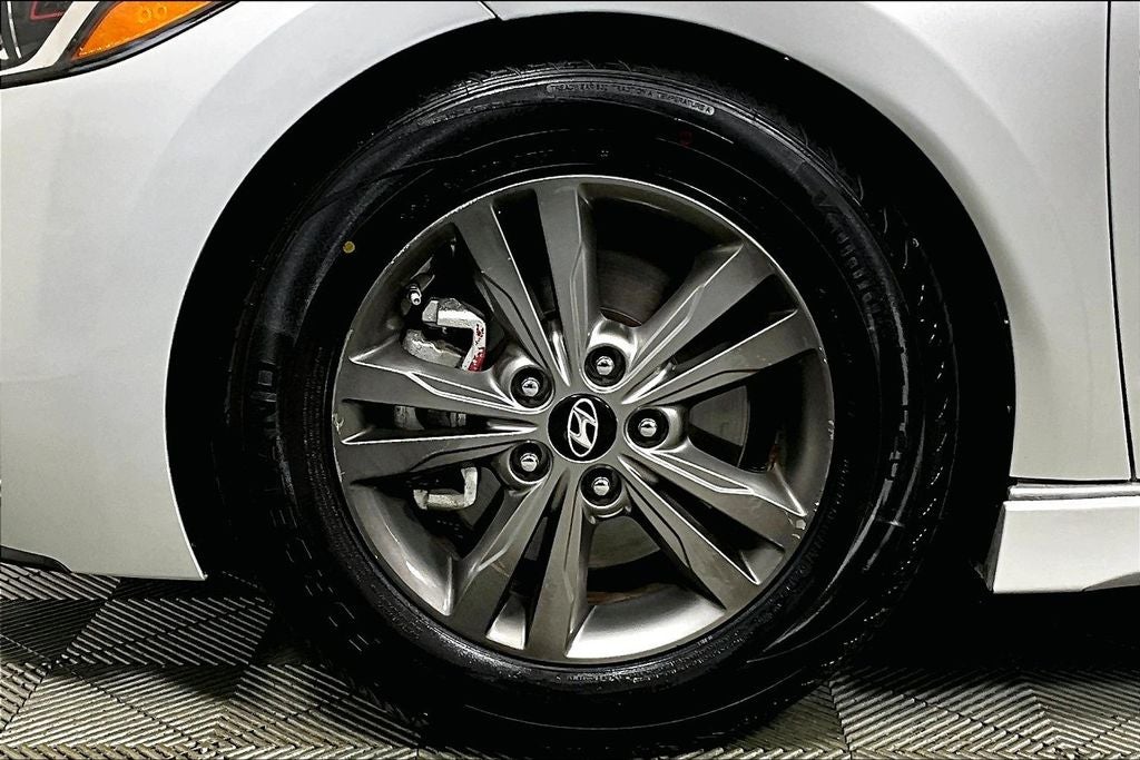 2018 Hyundai ELANTRA Sport