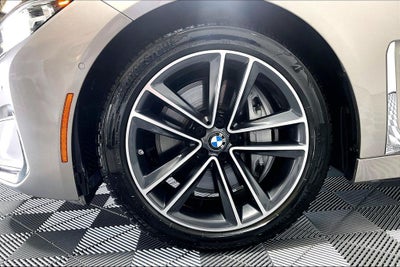 2022 BMW 7 Series 750i xDrive