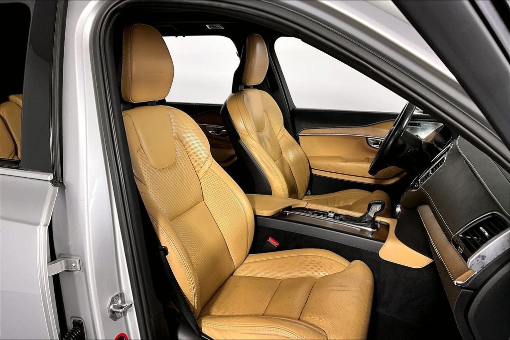 2017 Volvo XC90 T6 Inscription