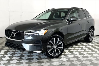 2022 Volvo XC60 B5 Momentum