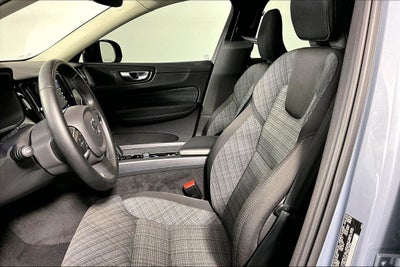2024 Volvo XC60 B5 Core
