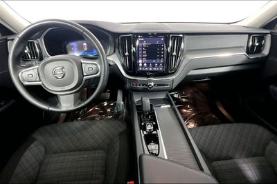 2024 Volvo XC60 B5 Core