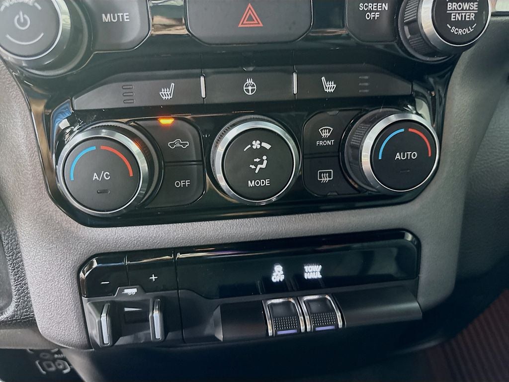 2024 RAM 1500 Big Horn/Lone Star