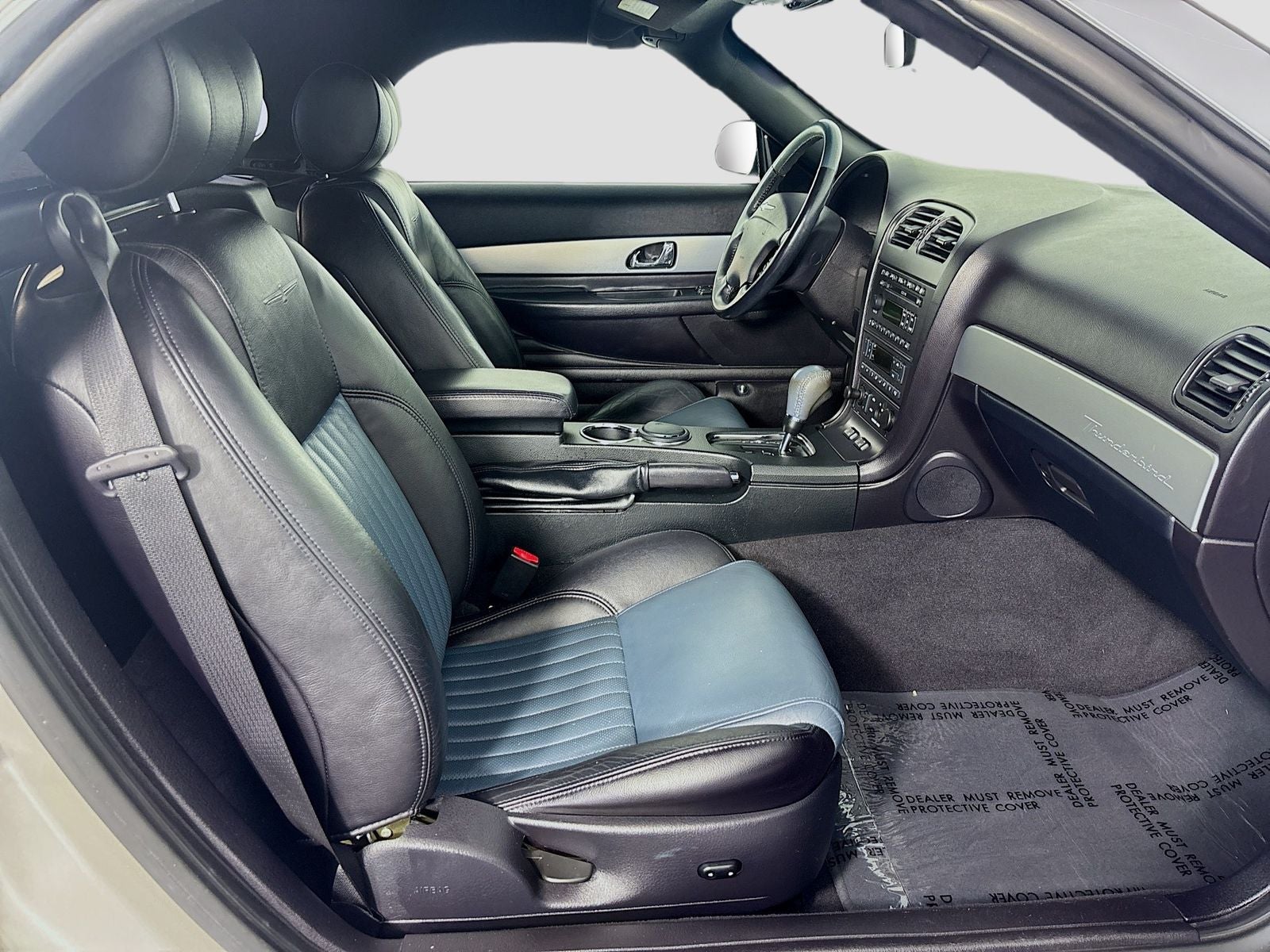 2005 Ford Thunderbird Base