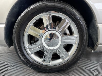 2005 Ford Thunderbird Base