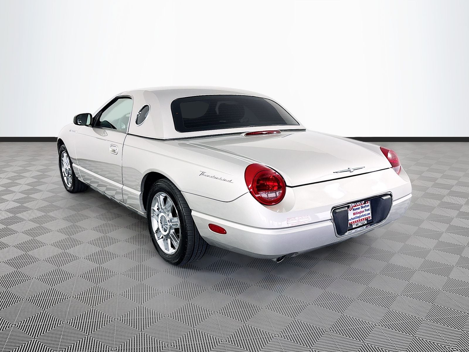 2005 Ford Thunderbird Base