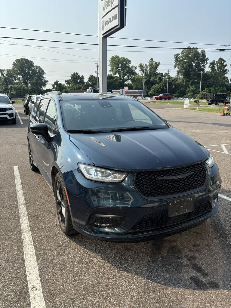 2025 Chrysler Pacifica Limited