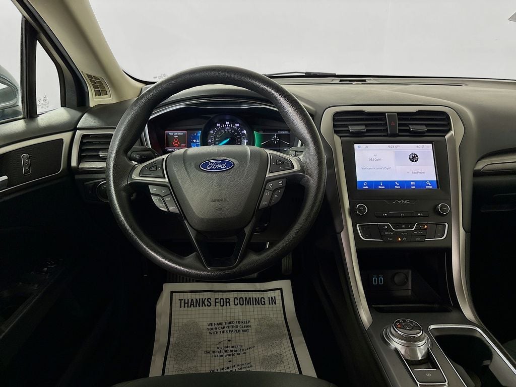 2020 Ford Fusion SE