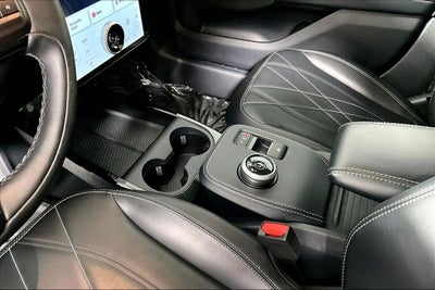2022 Ford Mustang Mach-E Select