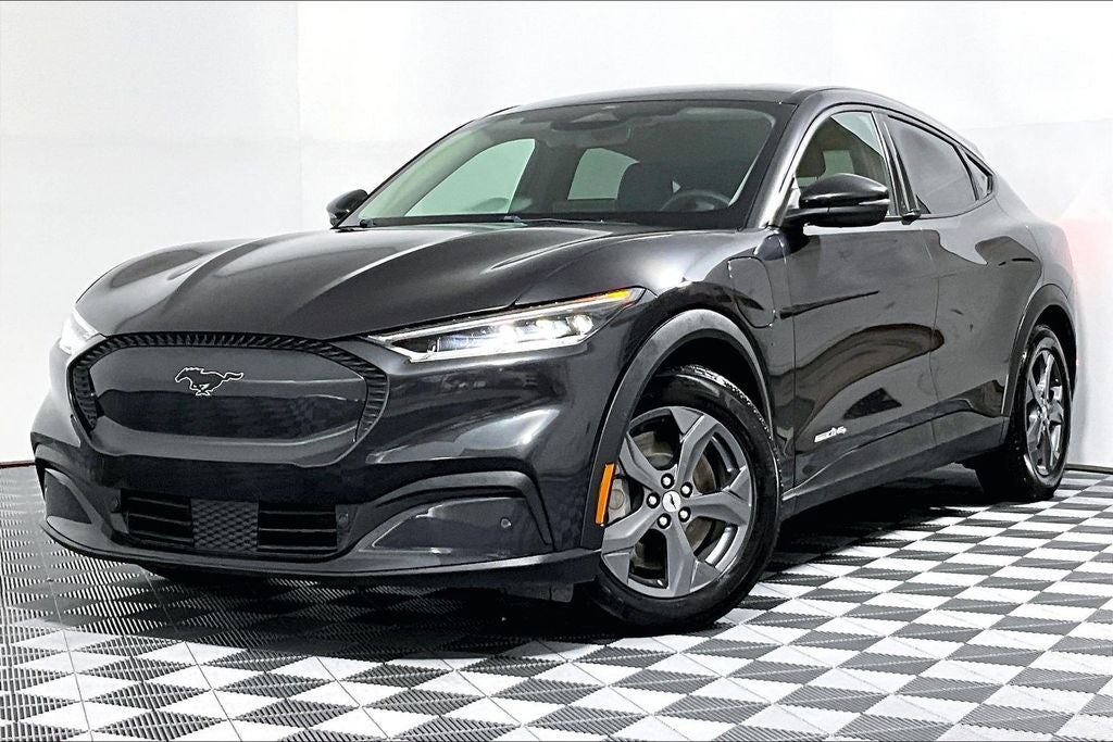 2022 Ford Mustang Mach-E Select