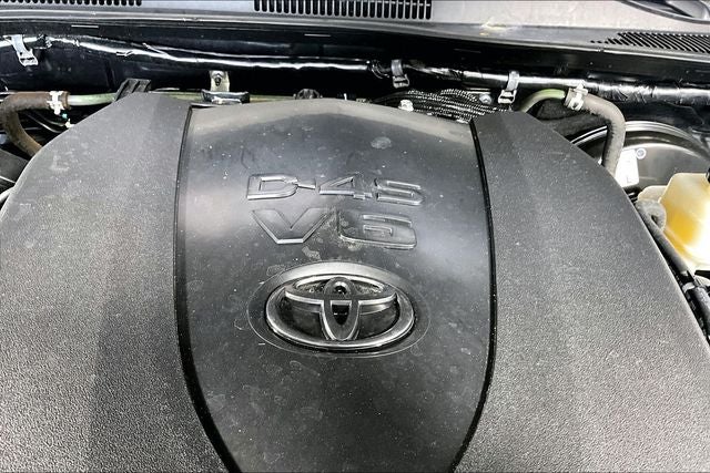 2022 Toyota Tacoma SR5 V6