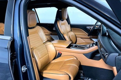 2022 Lincoln Aviator Plug-In Hybrid Black Label Grand Touring