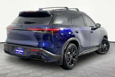 2023 INFINITI QX60 LUXE