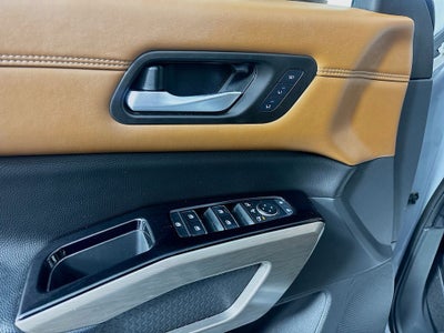 2023 Nissan Pathfinder Platinum