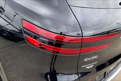 2024 Genesis GV70 2.5T