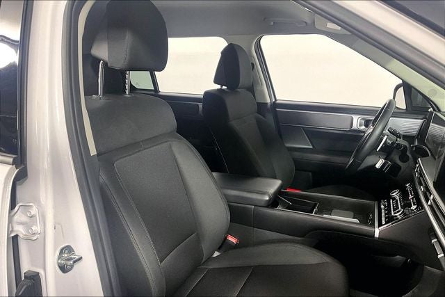 2025 Hyundai SANTA FE SE