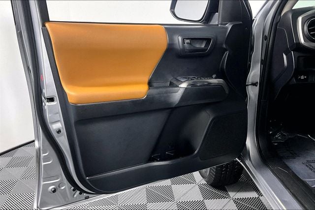 2019 Toyota Tacoma SR5 V6