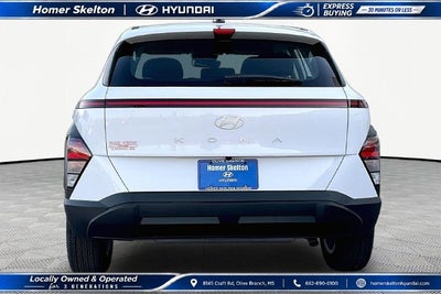 2027 Hyundai KONA SE