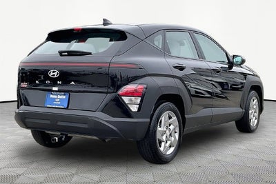 2026 Hyundai KONA SE