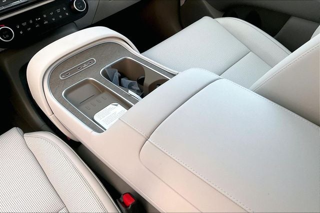 2026 Hyundai PALISADE HYBRID Blue SEL Premium 8 Passenger
