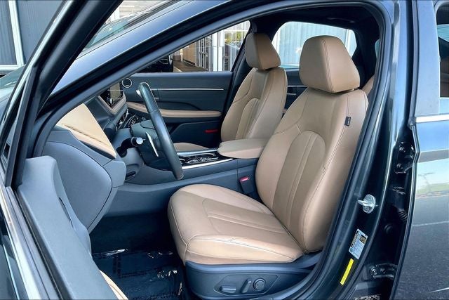2021 Hyundai SONATA Limited