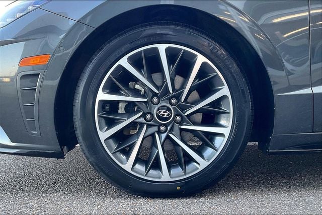 2021 Hyundai SONATA Limited