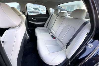 2026 Hyundai SONATA HYBRID SEL