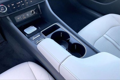 2026 Hyundai SONATA HYBRID SEL