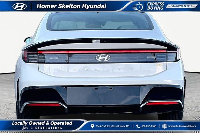 2026 Hyundai SONATA HYBRID SEL