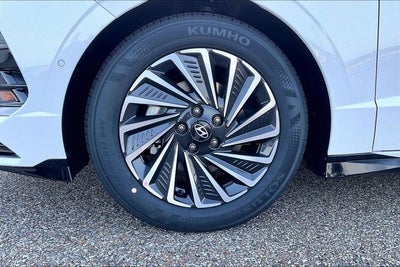 2026 Hyundai SONATA HYBRID Limited
