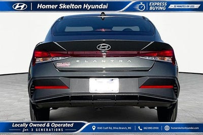 2026 Hyundai ELANTRA SE
