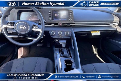 2026 Hyundai ELANTRA SE
