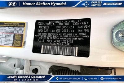 2026 Hyundai ELANTRA SE