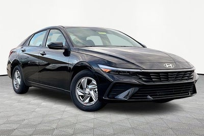2026 Hyundai ELANTRA SE