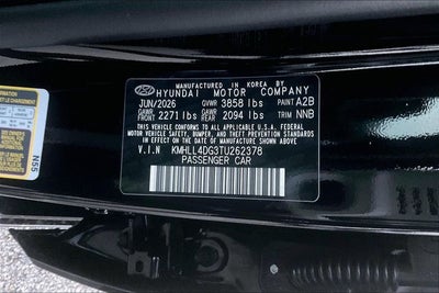 2026 Hyundai ELANTRA SE