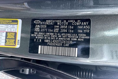 2026 Hyundai ELANTRA SE